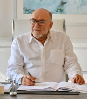 Wolfgang Sch�nherr